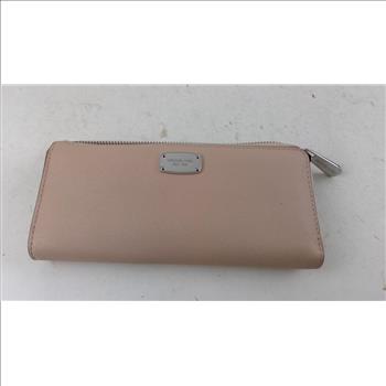 Micheal Kors Wallet