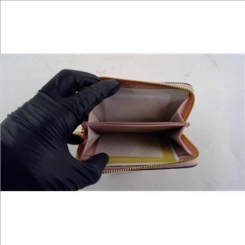 Micheal Kors Wallet