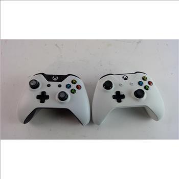Microsoft Xbox One Controllers, 2 Pieces