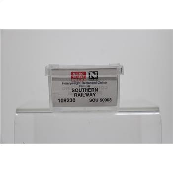 Micro-Trains Line Heavyweight Depressed Center Flat Car Southern Railway