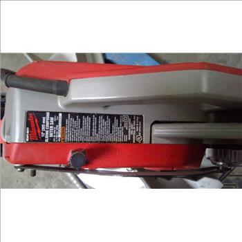 Milwaukee 12