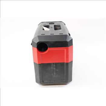 Milwaukee 2 Gallon Wet/ Dry Vacuum