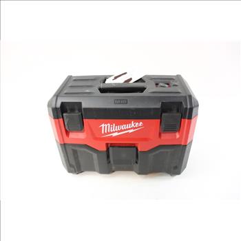 Milwaukee 2 Gallon Wet/ Dry Vacuum
