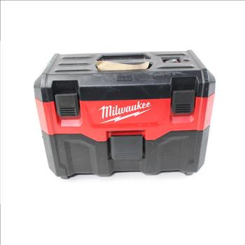 Milwaukee 2 Gallon Wet/ Dry Vacuum