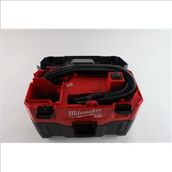Milwaukee 2 Gallon Wet/Dry Vacuum