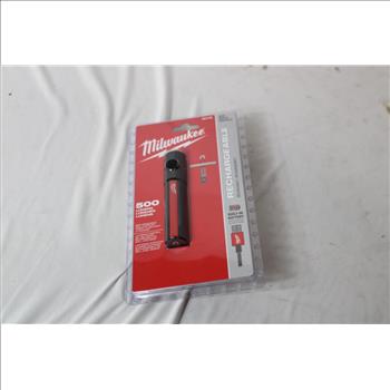 Milwaukee 500-Lumens Rechargeable Everyday Carry Flashlight W/ Magnet