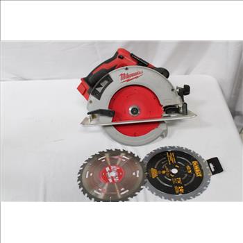 Milwaukee 7-1/4" Circular Saw With Framing Blades