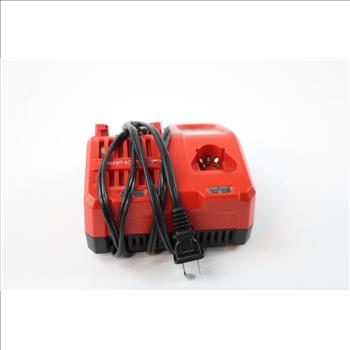Milwaukee Battery Charger