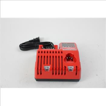 Milwaukee Battery Charger