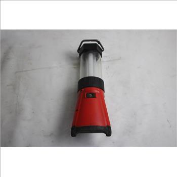 Milwaukee Battery Charger And Trouble Light, 2 Piees