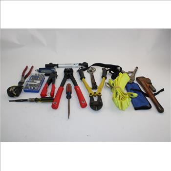 Milwaukee Bolt Cutter, Kobalt 35pc Right Angle Bit Driver Set, & More In Rubbermaid Actionpacker Toolbox; 5+ Pieces