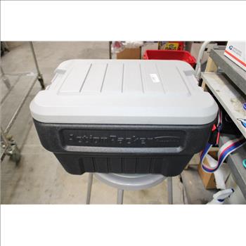 Milwaukee Bolt Cutter, Kobalt 35pc Right Angle Bit Driver Set, & More In Rubbermaid Actionpacker Toolbox; 5+ Pieces