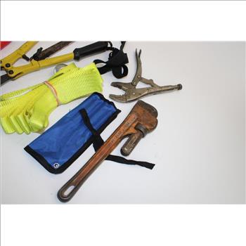 Milwaukee Bolt Cutter, Kobalt 35pc Right Angle Bit Driver Set, & More In Rubbermaid Actionpacker Toolbox; 5+ Pieces