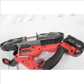 Milwaukee Compact Band Saw