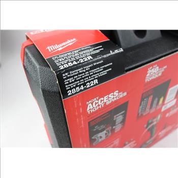 Milwaukee Compact Impact Wrench W/ Friction Kit