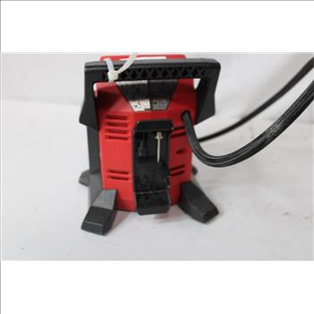 Milwaukee Compact Inflator