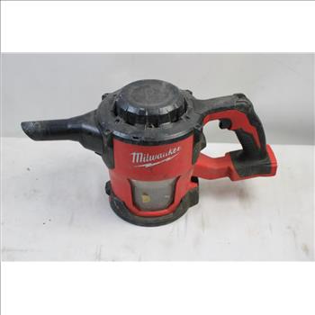 Milwaukee Compact Vacuum