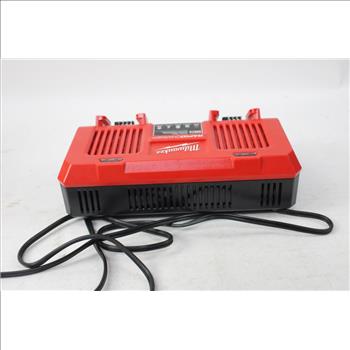 Milwaukee Dual Bay Rapid Charger