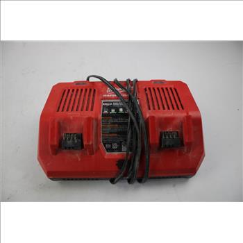Milwaukee Dual Bay Rapid Charger, 2.0Ah Battery