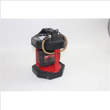 Milwaukee Flood Light With Battery