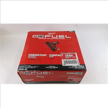Milwaukee 15 Gauge Finish Nailer