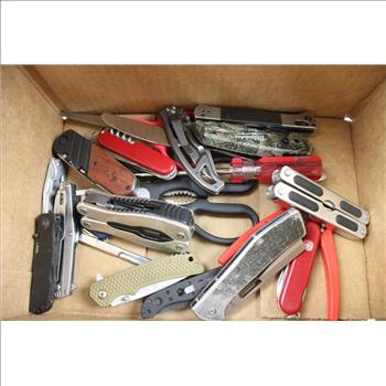 Milwaukee, Kersahw And Other Knives And Multitools, 16 Pieces And More