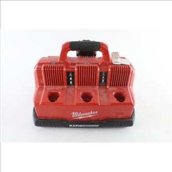 Milwaukee M12 And M18 Rapid Charge Station