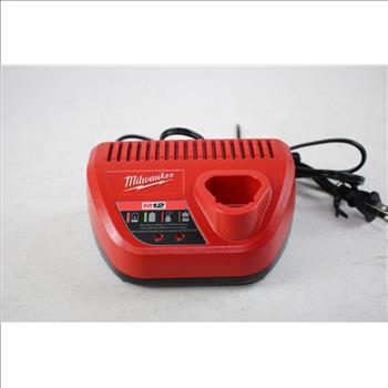 Milwaukee M12 Battery Charger