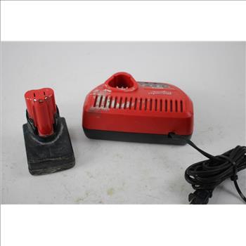 Milwaukee M12 Charger