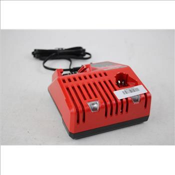 Milwaukee M12 & M18 Battery Charger Multi-Port Charging