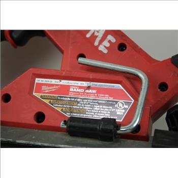 Milwaukee M18 Compact Band Saw