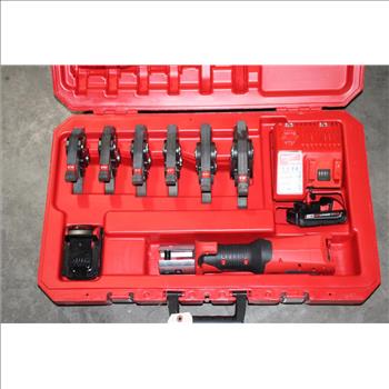 Milwaukee M18 Force Logic Press Tool