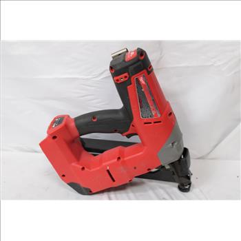 Milwaukee M18 Fuel Angled Finish Nailer