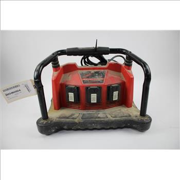 Milwaukee Multi-Bay Charger