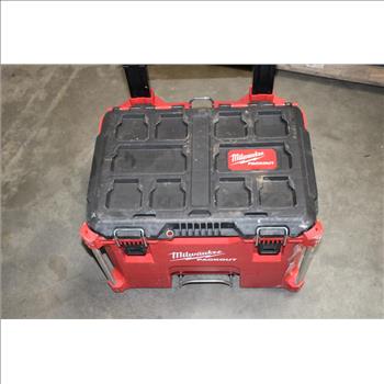 Milwaukee Packout Rolling Tool Box