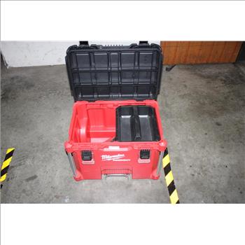 Milwaukee PackOut Tool Trolley Storage Box