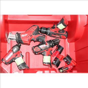 Milwaukee PackOut Tool Trolley Storage Box