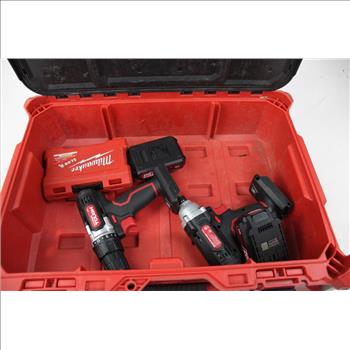 Milwaukee, Pacout With Tools