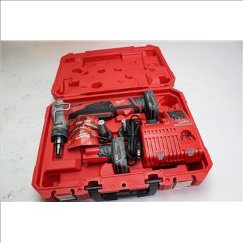 Milwaukee ProPEX Expansion Tool With Accessories