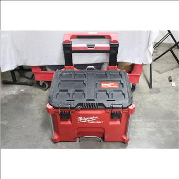 Milwaukee Rolling Tool Box