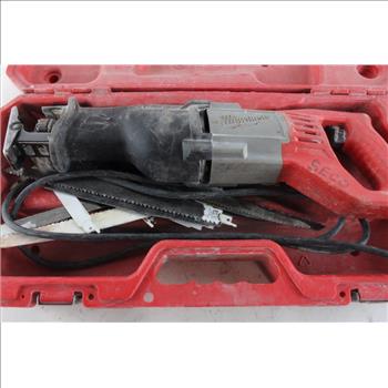 Milwaukee Sawzall Reciprocating Saw With Case