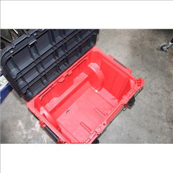 Milwaukee Tool Rolling Packout Box