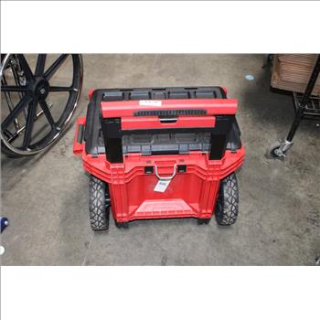 Milwaukee Tool Rolling Packout Box