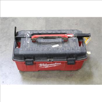 Milwaukee Toolbox And Gardening Hoe