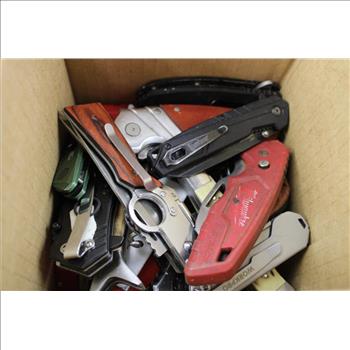 Milwaukee, Washington, Bass Pro Shops, Husky & Other Knives 24 Pieces