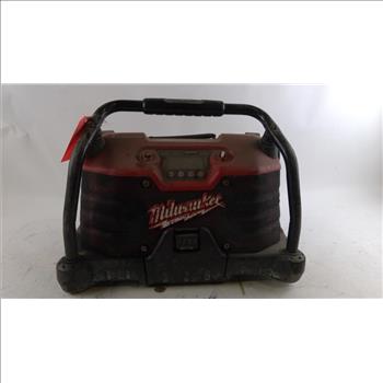 Milwaukee Worksite Radio