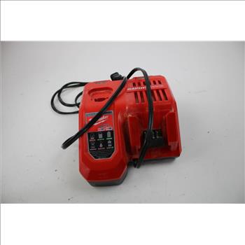 Milwaukee XC5.0 Battery, And M12 M18 Rapid Charger, 2 Pieces