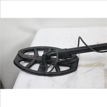 MineLab Vanquish 340 Metal Detector