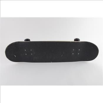 Mini Logo Skateboard
