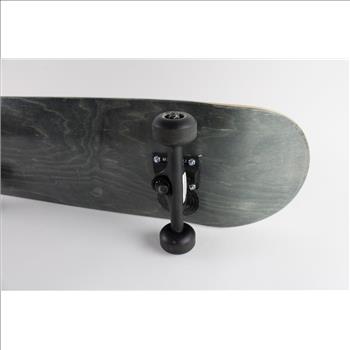 Mini Logo Skateboard